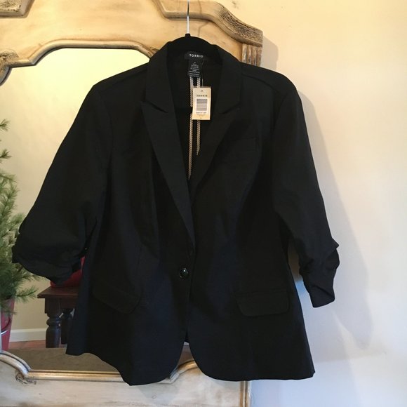 Torrid Black Blazer w Ruched Sleeves - Picture 2 of 5